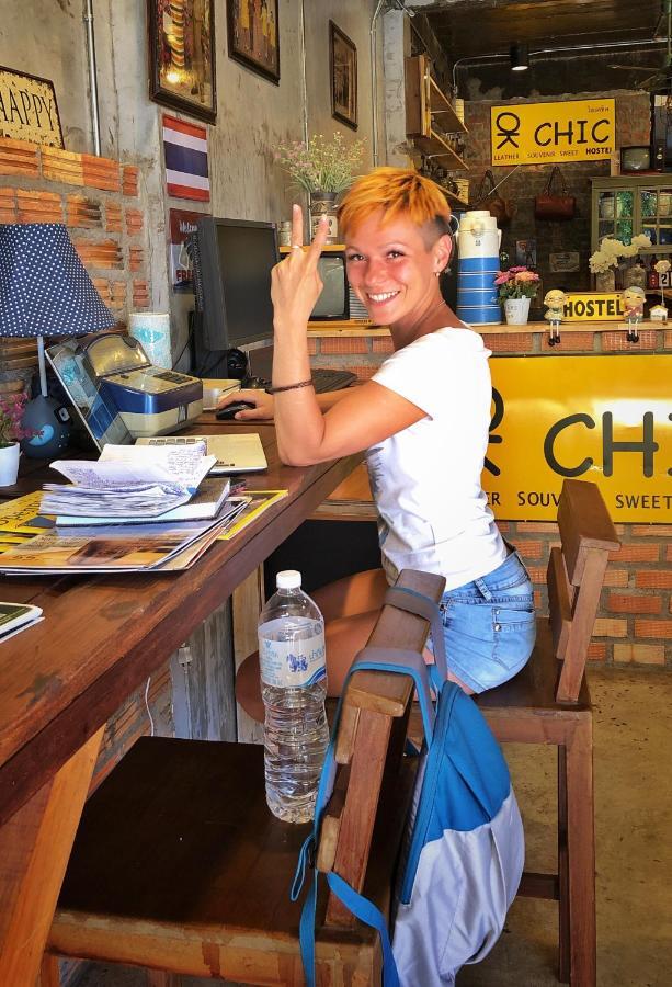 Ok Chic Phuket Hostel Exterior foto